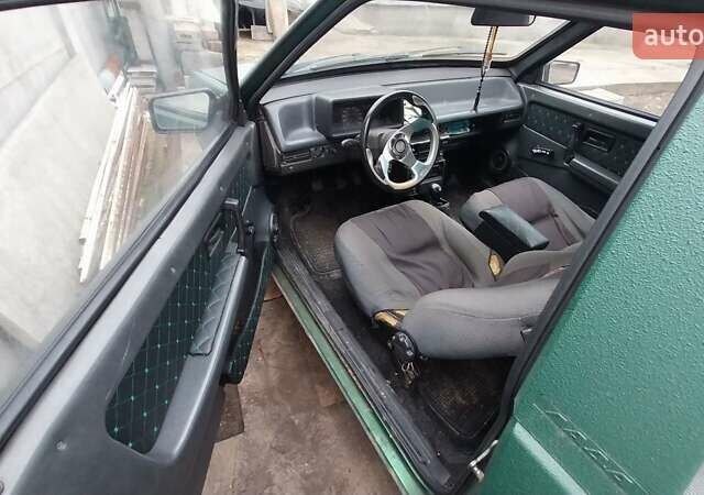 Зелений ВАЗ 2108, об'ємом двигуна 1.5 л та пробігом 222 тис. км за 700 $, фото 4 на Automoto.ua