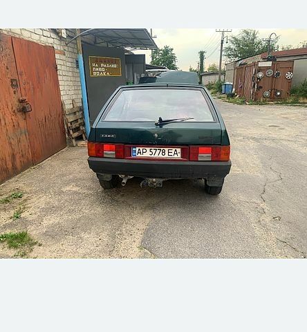 Зеленый ВАЗ 2108, объемом двигателя 1.5 л и пробегом 100 тыс. км за 650 $, фото 4 на Automoto.ua