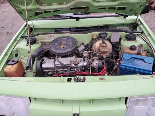 Зеленый ВАЗ 2108, объемом двигателя 1.3 л и пробегом 54 тыс. км за 2400 $, фото 16 на Automoto.ua