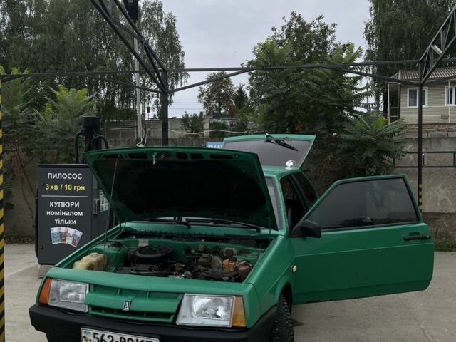 Зеленый ВАЗ 2108, объемом двигателя 1.5 л и пробегом 1000 тыс. км за 848 $, фото 8 на Automoto.ua