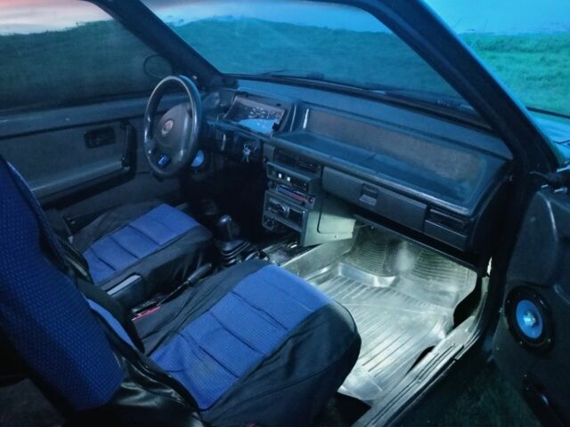 Зеленый ВАЗ 2108, объемом двигателя 1.3 л и пробегом 280 тыс. км за 1000 $, фото 3 на Automoto.ua