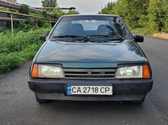 Зеленый ВАЗ 2108, объемом двигателя 1.5 л и пробегом 2 тыс. км за 750 $, фото 5 на Automoto.ua