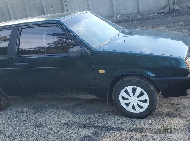 Зеленый ВАЗ 2108, объемом двигателя 1.5 л и пробегом 2 тыс. км за 750 $, фото 8 на Automoto.ua