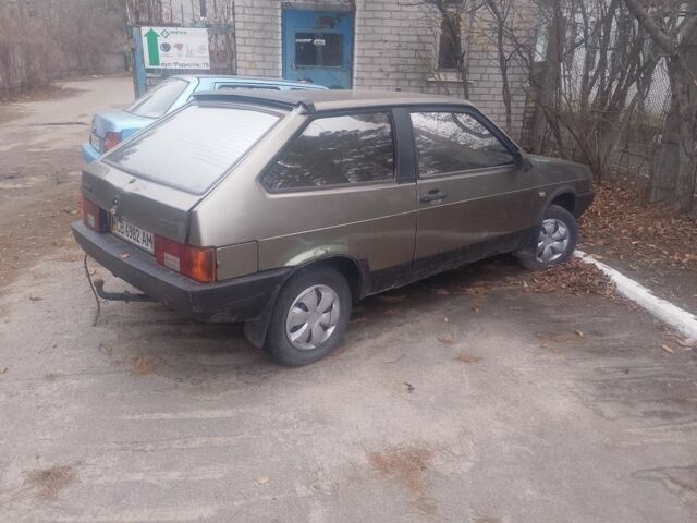 Зеленый ВАЗ 2108, объемом двигателя 0 л и пробегом 250 тыс. км за 300 $, фото 2 на Automoto.ua