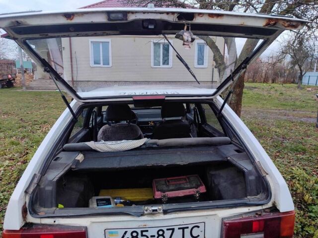 Білий ВАЗ 2109, об'ємом двигуна 1.3 л та пробігом 3 тис. км за 591 $, фото 1 на Automoto.ua