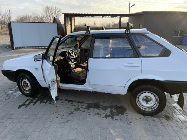 Белый ВАЗ 2109, объемом двигателя 1.3 л и пробегом 115 тыс. км за 997 $, фото 5 на Automoto.ua