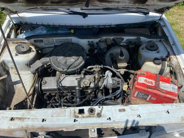 Белый ВАЗ 2109, объемом двигателя 0 л и пробегом 250 тыс. км за 900 $, фото 10 на Automoto.ua