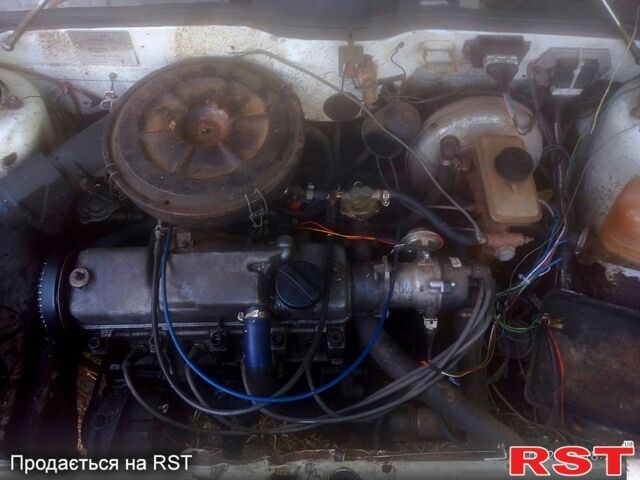 Белый ВАЗ 2109, объемом двигателя 1.3 л и пробегом 120 тыс. км за 600 $, фото 5 на Automoto.ua