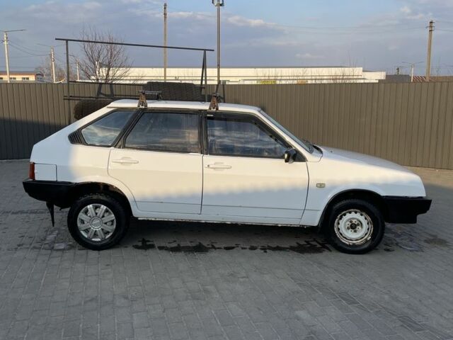Белый ВАЗ 2109, объемом двигателя 1.3 л и пробегом 115 тыс. км за 997 $, фото 6 на Automoto.ua