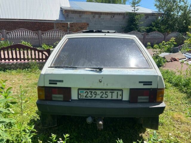 Белый ВАЗ 2109, объемом двигателя 0 л и пробегом 250 тыс. км за 900 $, фото 7 на Automoto.ua