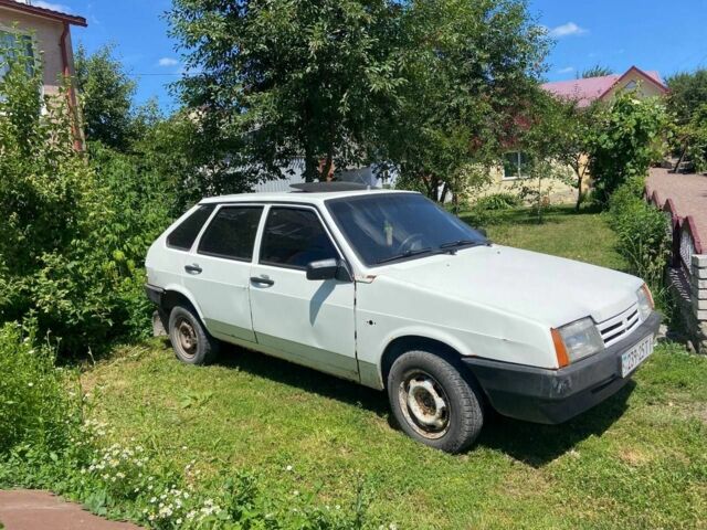 Белый ВАЗ 2109, объемом двигателя 0 л и пробегом 250 тыс. км за 900 $, фото 13 на Automoto.ua