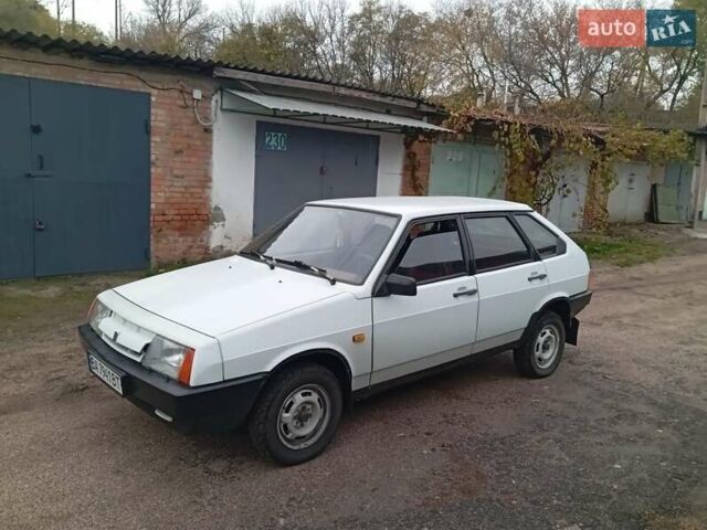 ВАЗ 2109 1987 в Кропивницком (Кировограде) на Automoto.ua Белый ВАЗ 2109, объемом двигателя 1.3 л и пробегом 178 тыс. км за 1600 $, фото 9 на Automoto.ua