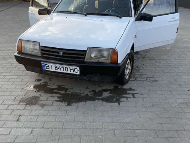 Белый ВАЗ 2109, объемом двигателя 1.3 л и пробегом 115 тыс. км за 997 $, фото 4 на Automoto.ua