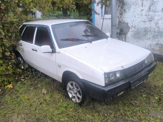 Білий ВАЗ 2109, об'ємом двигуна 1.5 л та пробігом 273 тис. км за 1441 $, фото 17 на Automoto.ua