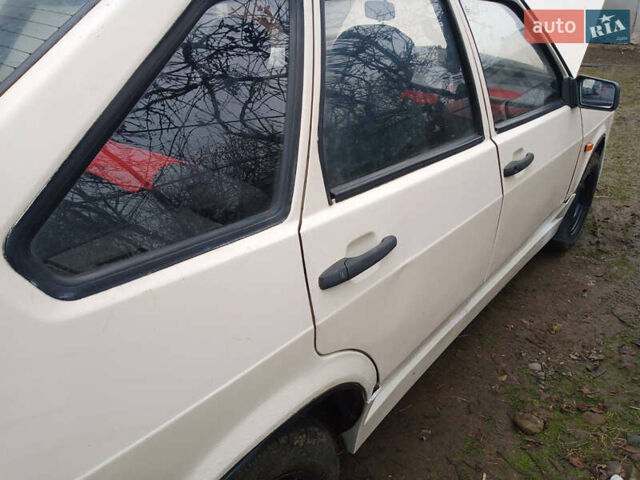 Білий ВАЗ 2109, об'ємом двигуна 1.29 л та пробігом 200 тис. км за 1200 $, фото 4 на Automoto.ua