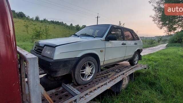 Белый ВАЗ 2109, объемом двигателя 1.3 л и пробегом 296 тыс. км за 400 $, фото 10 на Automoto.ua