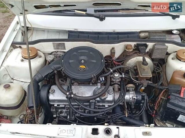ВАЗ 2109 1987 в Кропивницком (Кировограде) на Automoto.ua Белый ВАЗ 2109, объемом двигателя 1.3 л и пробегом 178 тыс. км за 1600 $, фото 14 на Automoto.ua