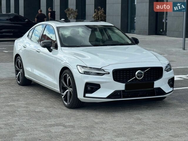 Белый ВАЗ 2109, объемом двигателя 1.5 л и пробегом 200 тыс. км за 1004 $, фото 1 на Automoto.ua