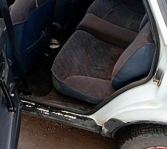 Білий ВАЗ 2109, об'ємом двигуна 1.5 л та пробігом 0 тис. км за 650 $, фото 4 на Automoto.ua