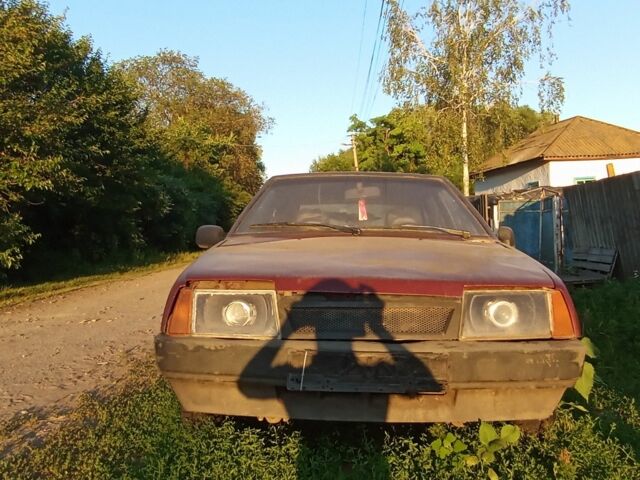 Белый ВАЗ 2109, объемом двигателя 0 л и пробегом 300 тыс. км за 748 $, фото 9 на Automoto.ua