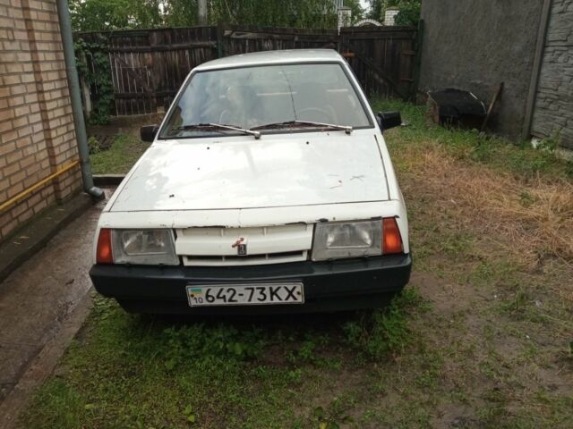Білий ВАЗ 2109, об'ємом двигуна 0 л та пробігом 200 тис. км за 850 $, фото 4 на Automoto.ua