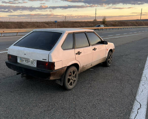 Білий ВАЗ 2109, об'ємом двигуна 1.3 л та пробігом 88 тис. км за 714 $, фото 3 на Automoto.ua