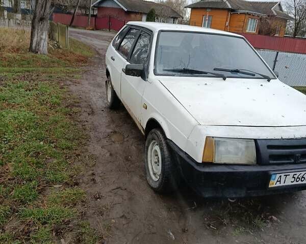 Белый ВАЗ 2109, объемом двигателя 1.3 л и пробегом 78 тыс. км за 650 $, фото 4 на Automoto.ua