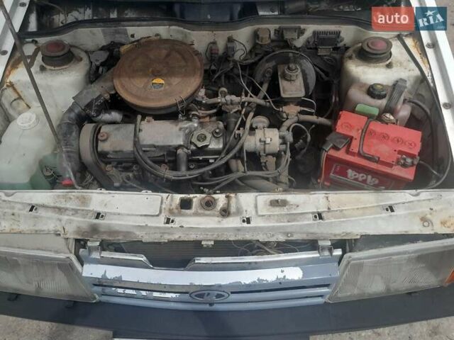 Белый ВАЗ 2109, объемом двигателя 1.29 л и пробегом 145 тыс. км за 700 $, фото 3 на Automoto.ua