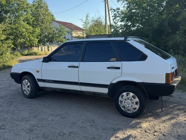 Белый ВАЗ 2109, объемом двигателя 1.3 л и пробегом 150 тыс. км за 1400 $, фото 8 на Automoto.ua