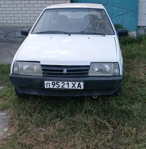 Белый ВАЗ 2109, объемом двигателя 0 л и пробегом 300 тыс. км за 550 $, фото 3 на Automoto.ua