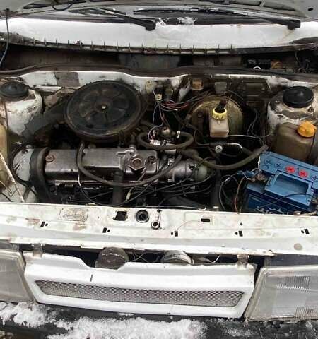 Белый ВАЗ 2109, объемом двигателя 1.5 л и пробегом 200 тыс. км за 800 $, фото 4 на Automoto.ua