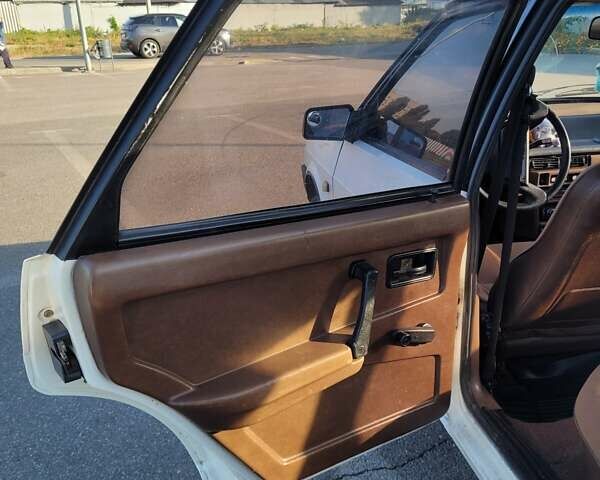 Белый ВАЗ 2109, объемом двигателя 1.29 л и пробегом 280 тыс. км за 1500 $, фото 10 на Automoto.ua