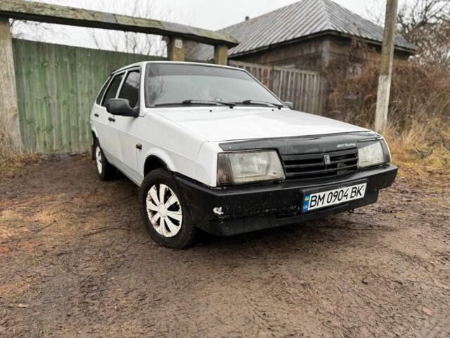 Белый ВАЗ 2109, объемом двигателя 1.3 л и пробегом 183 тыс. км за 1050 $, фото 1 на Automoto.ua