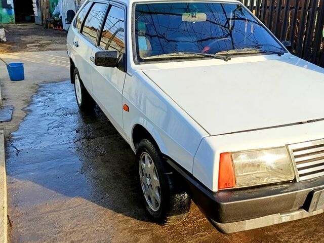 Белый ВАЗ 2109, объемом двигателя 15 л и пробегом 0 тыс. км за 850 $, фото 3 на Automoto.ua
