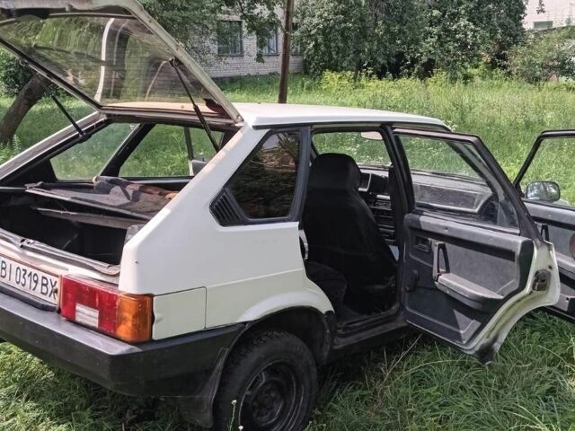 Белый ВАЗ 2109, объемом двигателя 1.3 л и пробегом 13 тыс. км за 1500 $, фото 5 на Automoto.ua