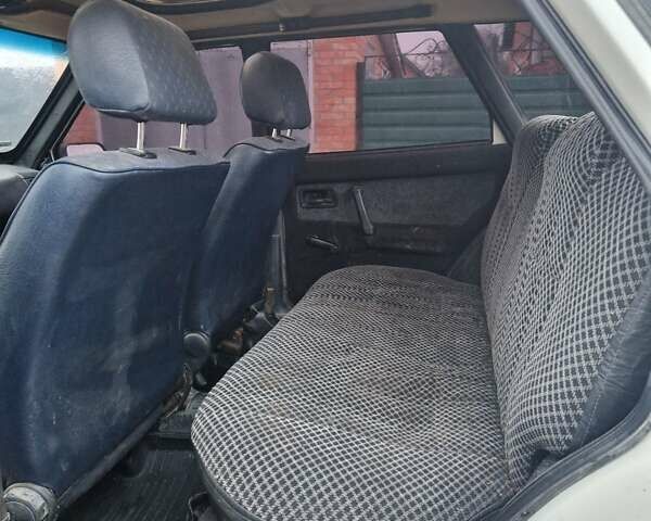 Белый ВАЗ 2109, объемом двигателя 1.29 л и пробегом 300 тыс. км за 1100 $, фото 6 на Automoto.ua