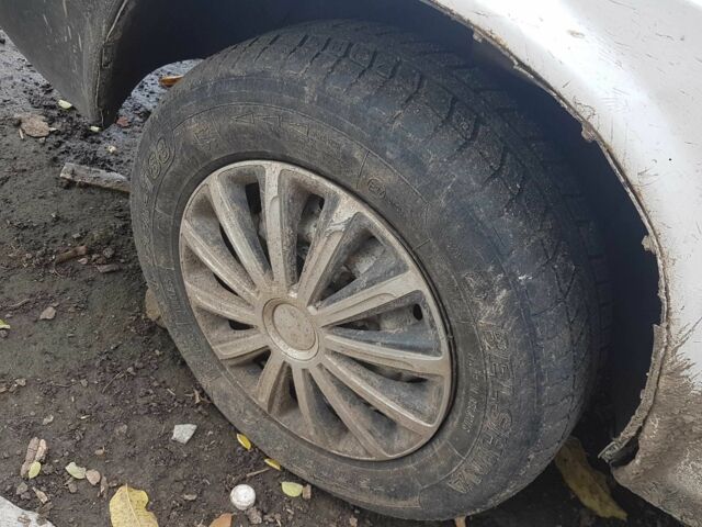 Белый ВАЗ 2109, объемом двигателя 1.3 л и пробегом 250 тыс. км за 800 $, фото 1 на Automoto.ua