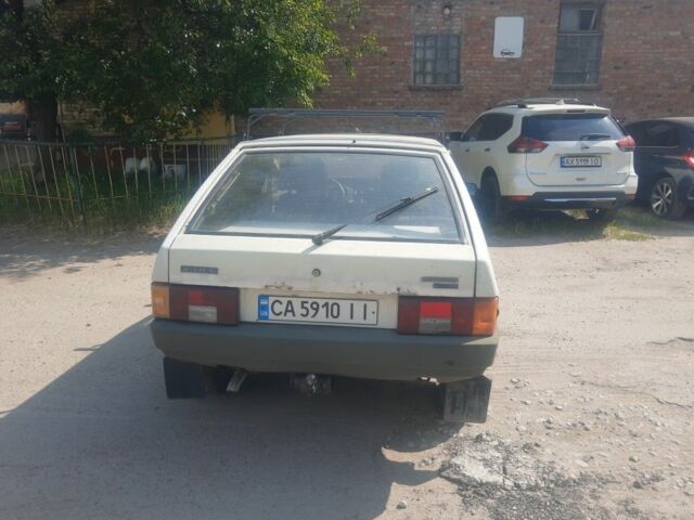 Білий ВАЗ 2109, об'ємом двигуна 1.3 л та пробігом 1 тис. км за 604 $, фото 2 на Automoto.ua