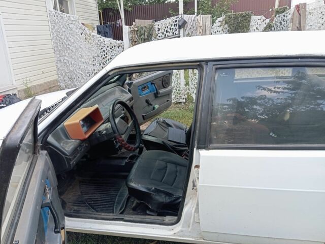 Белый ВАЗ 2109, объемом двигателя 1.5 л и пробегом 48 тыс. км за 594 $, фото 8 на Automoto.ua