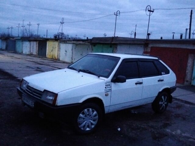 Білий ВАЗ 2109, об'ємом двигуна 1.5 л та пробігом 27 тис. км за 950 $, фото 3 на Automoto.ua