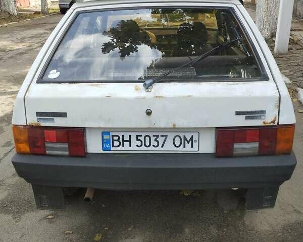 Белый ВАЗ 2109, объемом двигателя 1.5 л и пробегом 124 тыс. км за 1500 $, фото 4 на Automoto.ua