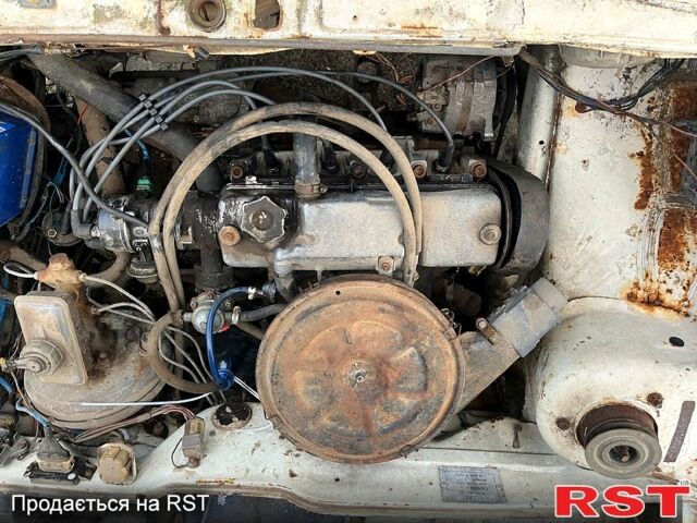 Белый ВАЗ 2109, объемом двигателя 1.5 л и пробегом 320 тыс. км за 450 $, фото 3 на Automoto.ua