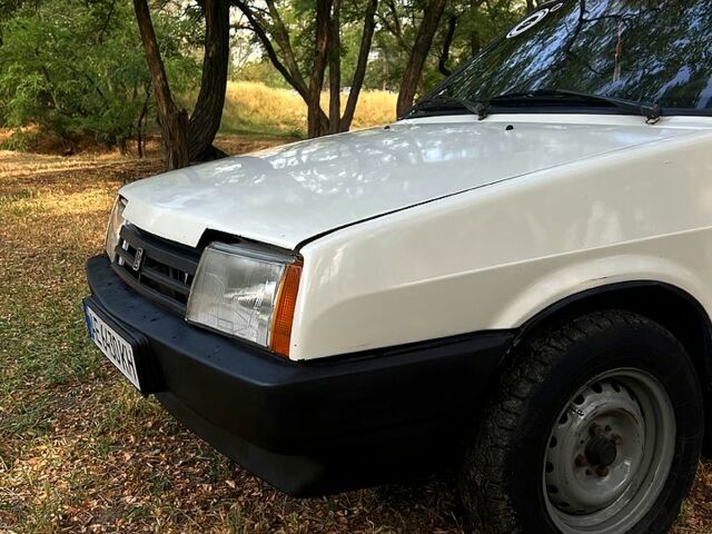 Белый ВАЗ 2109, объемом двигателя 1.3 л и пробегом 0 тыс. км за 1050 $, фото 10 на Automoto.ua