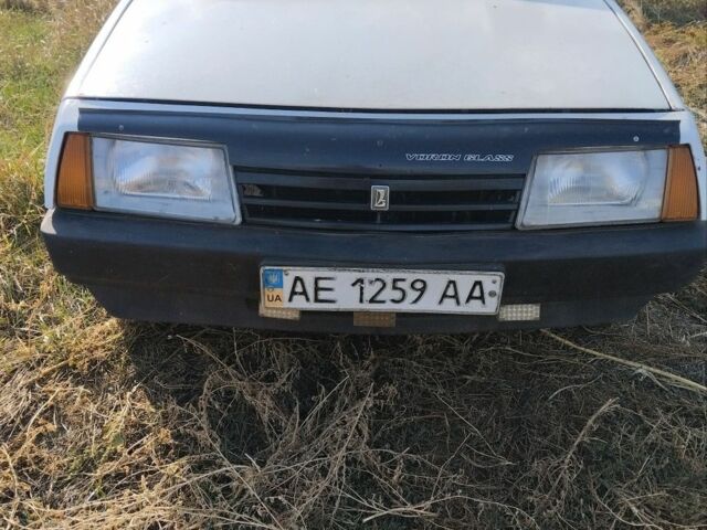 Белый ВАЗ 2109, объемом двигателя 0 л и пробегом 2 тыс. км за 840 $, фото 3 на Automoto.ua