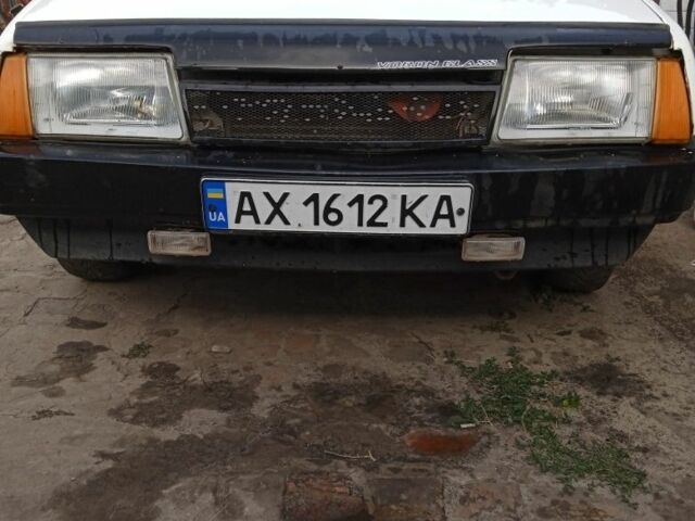 Белый ВАЗ 2109, объемом двигателя 1.3 л и пробегом 590 тыс. км за 879 $, фото 7 на Automoto.ua