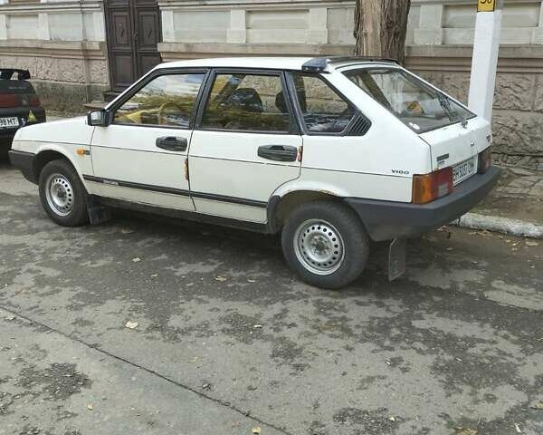 Белый ВАЗ 2109, объемом двигателя 1.5 л и пробегом 124 тыс. км за 1500 $, фото 3 на Automoto.ua