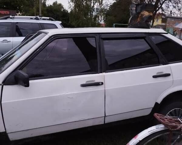 Білий ВАЗ 2109, об'ємом двигуна 1.3 л та пробігом 456 тис. км за 850 $, фото 2 на Automoto.ua