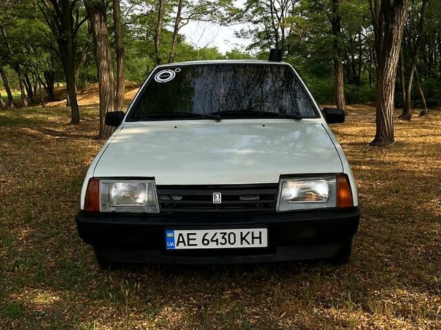 Белый ВАЗ 2109, объемом двигателя 1.3 л и пробегом 0 тыс. км за 1050 $, фото 1 на Automoto.ua