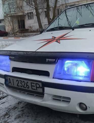 Белый ВАЗ 2109, объемом двигателя 1.8 л и пробегом 200 тыс. км за 1800 $, фото 4 на Automoto.ua