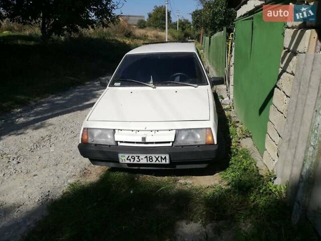 Білий ВАЗ 2109, об'ємом двигуна 1.3 л та пробігом 146 тис. км за 1000 $, фото 1 на Automoto.ua